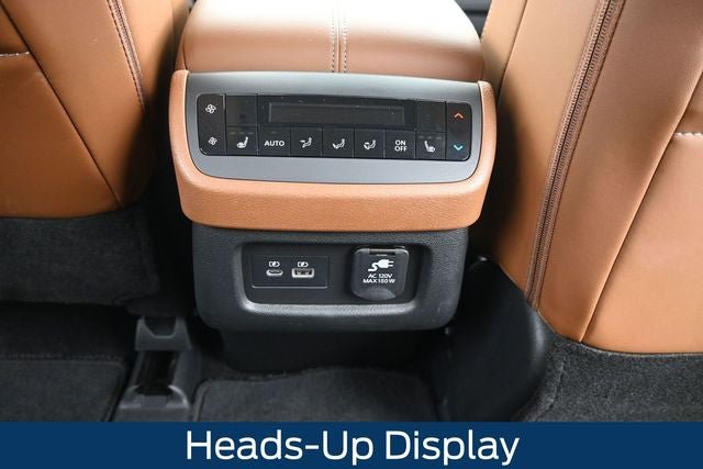 Used 2025 Nissan Pathfinder Platinum w/ Cargo Package AWD/4WD image 22