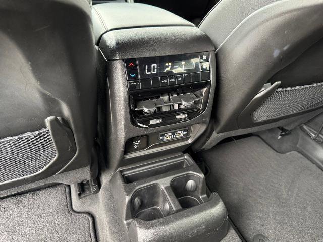 Used 2023 Jeep Grand Cherokee L Laredo AWD/4WD image 18