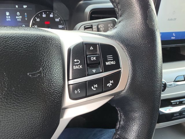 Certified 2023 Ford Explorer XLT RWD image 24