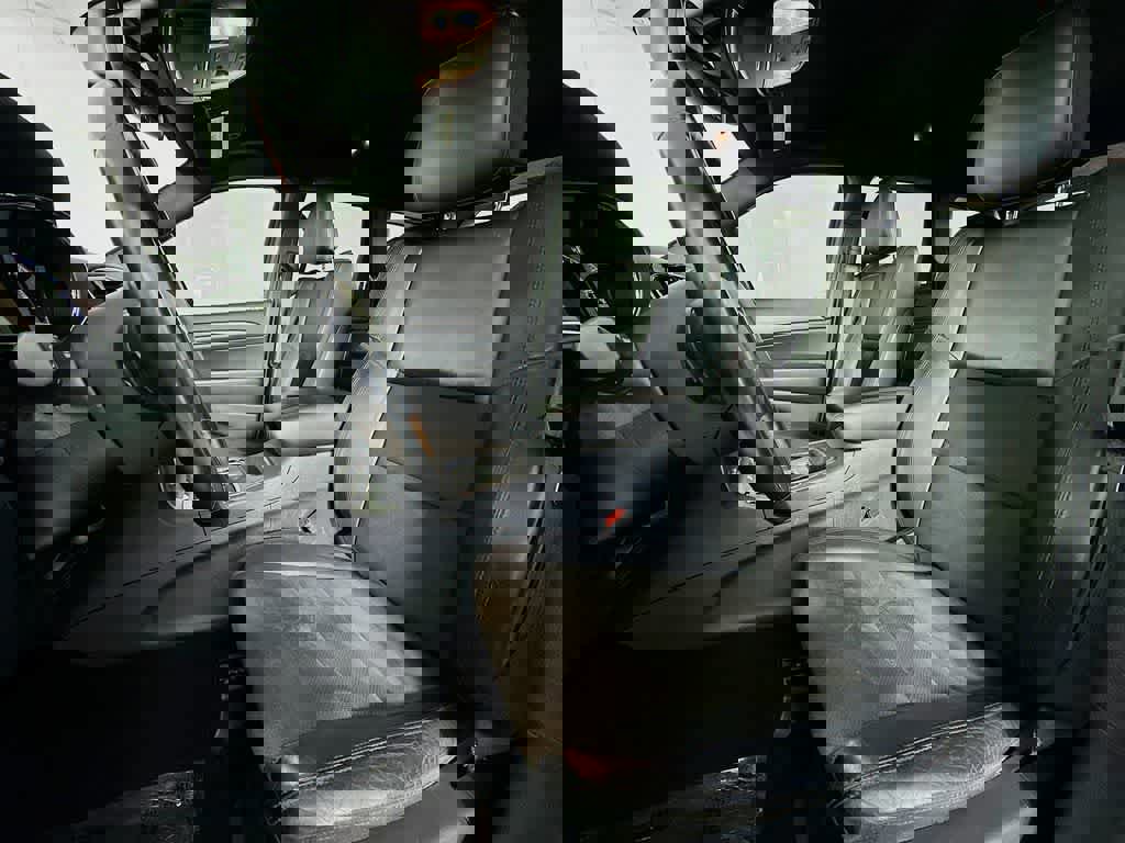 Used 2020 Jeep Grand Cherokee Altitude image 15