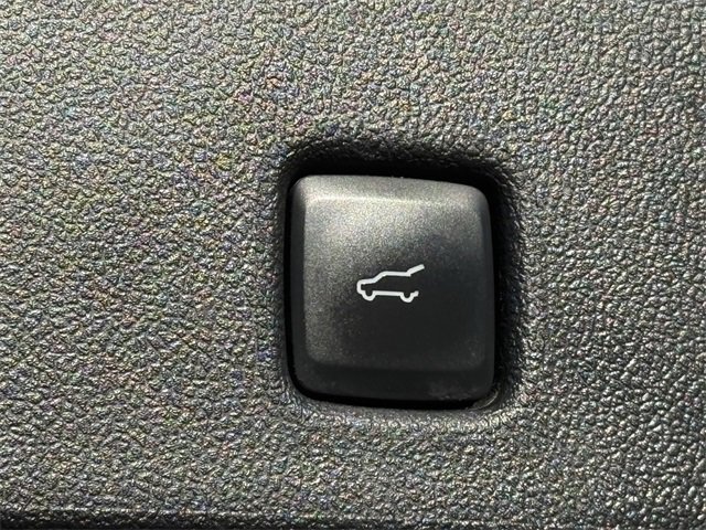 Certified 2021 Ford Escape SEL image 27