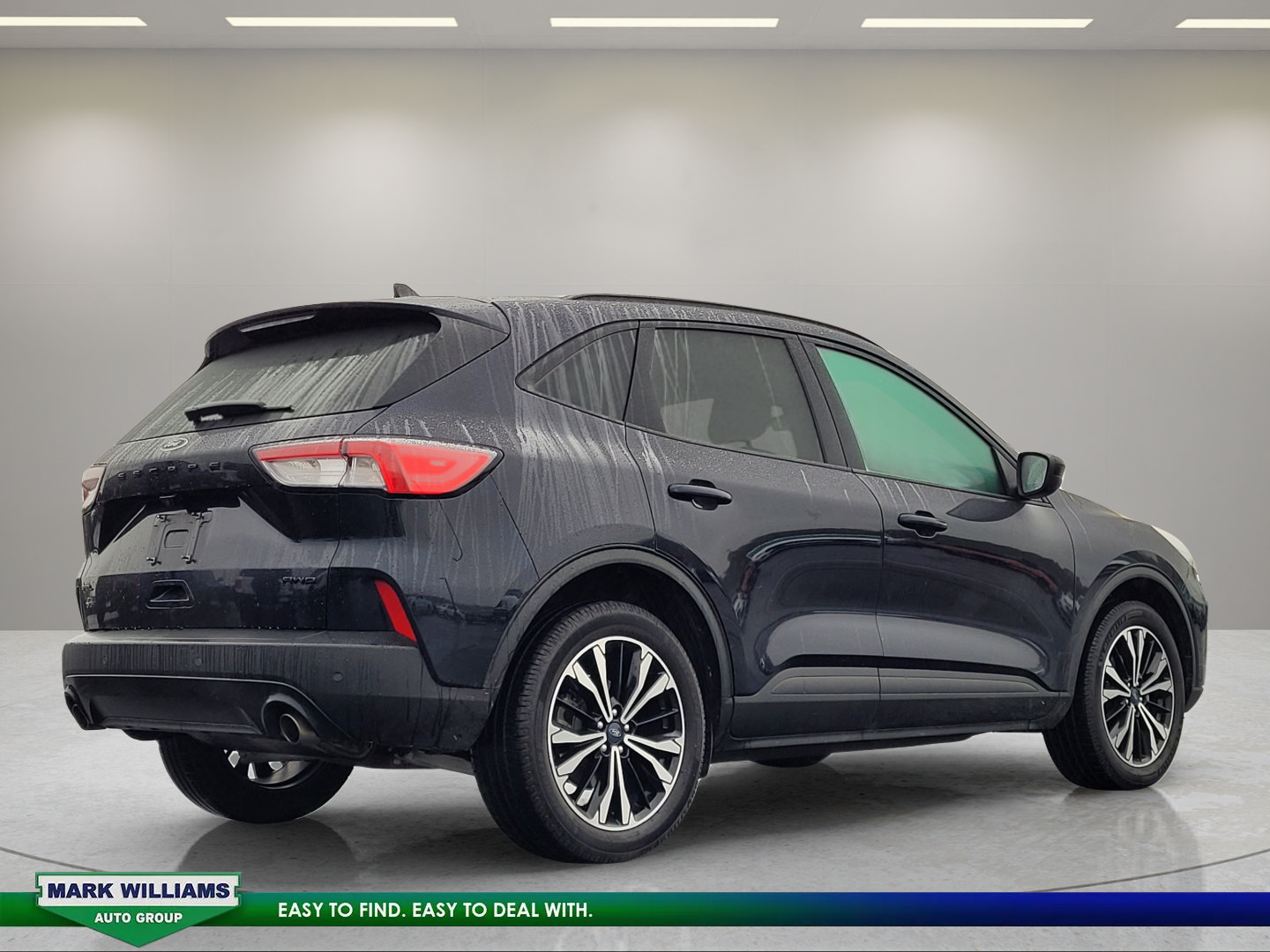 Certified 2021 Ford Escape SEL w/ SEL Stealth AWD Package image 4