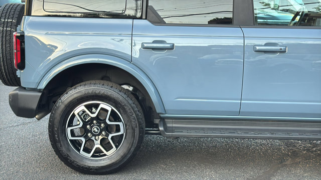 Certified 2025 Ford Bronco Outer Banks AWD/4WD image 6