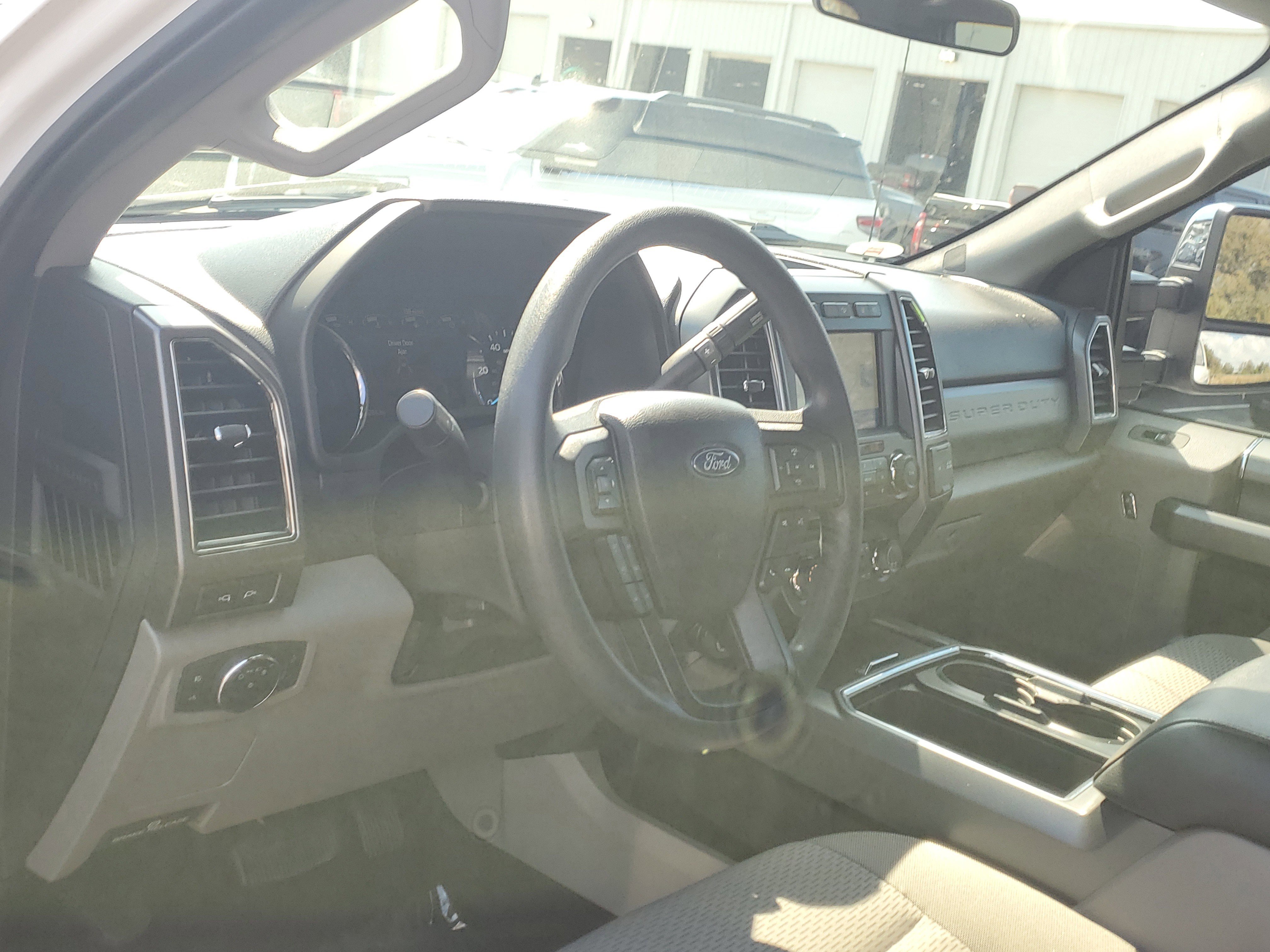 Certified 2021 Ford F250 XLT w/ XLT Premium Package image 21