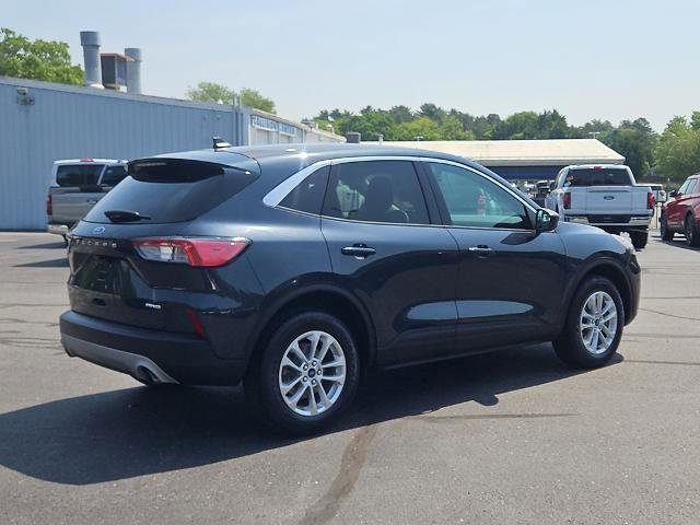 Certified 2022 Ford Escape SE w/ Convenience Package image 4