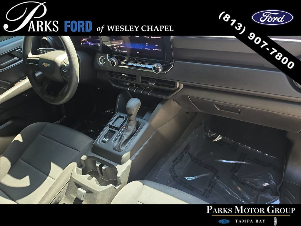 Used 2023 Chevrolet Colorado W/T w/ WT Convenience Package II RWD image 9