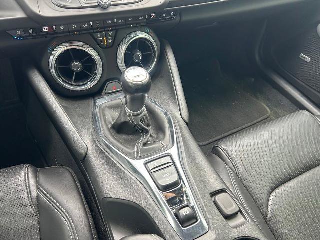 Used 2022 Chevrolet Camaro LT w/ RS Package RWD image 19