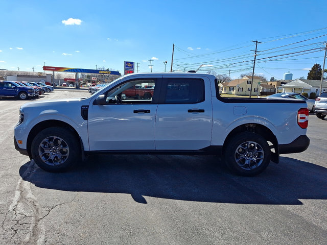 Certified 2025 Ford Maverick XLT w/ Equipment Group 301A AWD/4WD image 4
