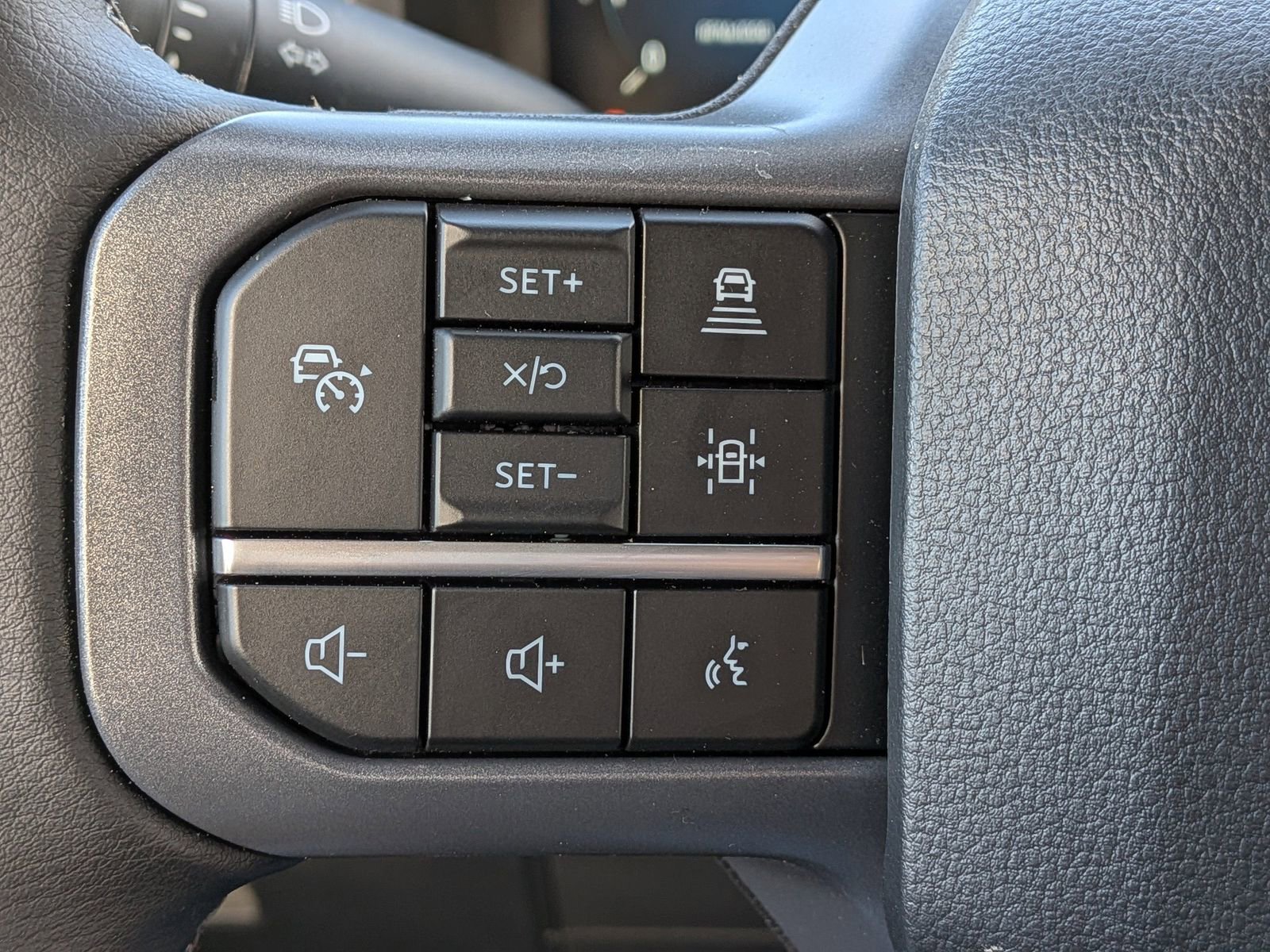 Certified 2025 Ford F150 XLT w/ Equipment Group 302A MID image 29