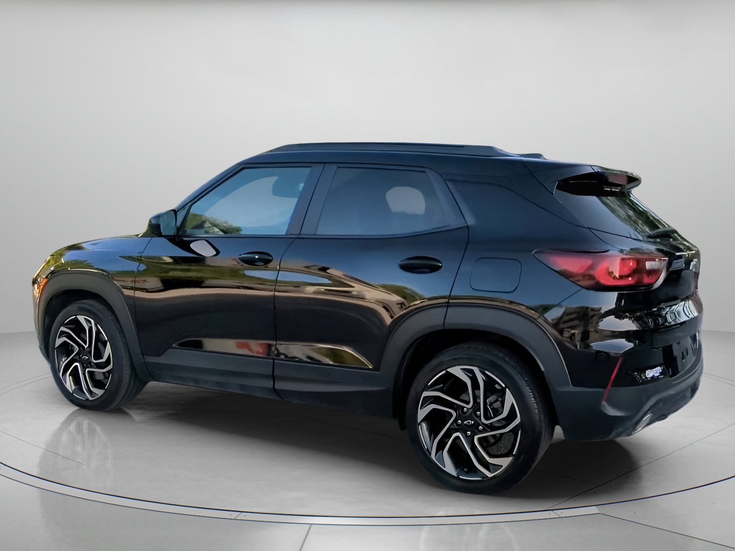 Used 2025 Chevrolet TrailBlazer RS w/ Convenience Package FWD image 19
