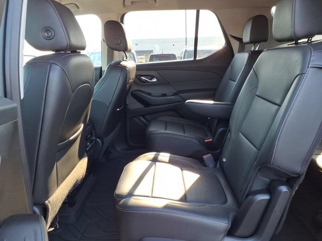Used 2019 Chevrolet Traverse LT w/ LT Premium Package FWD image 9
