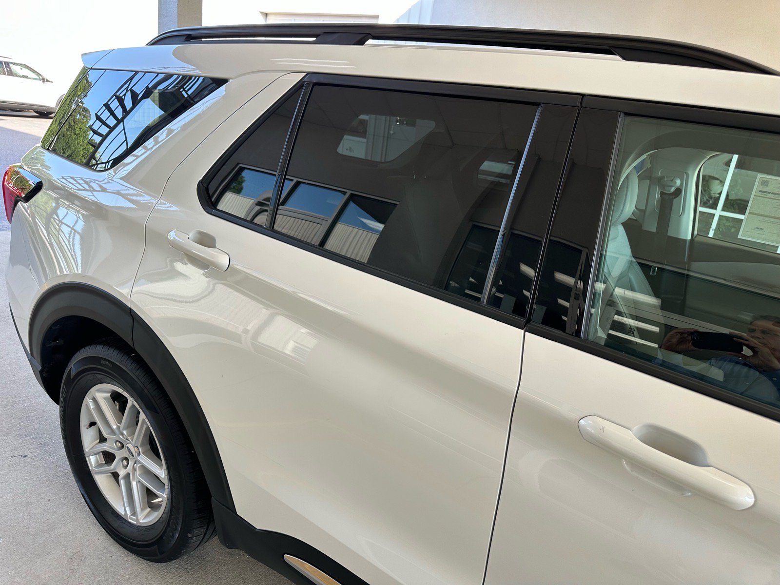 Certified 2025 Ford Explorer Active w/ Active Comfort Package RWD image 10