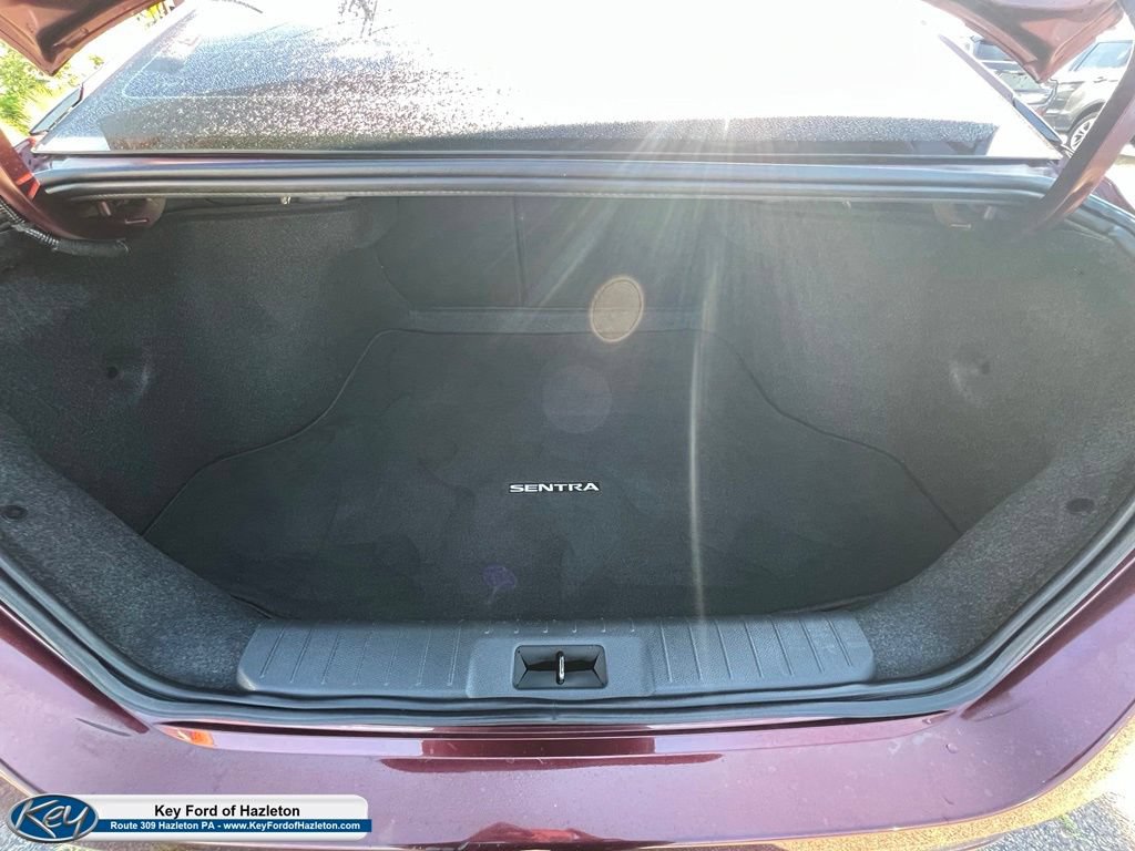 Used 2024 Nissan Sentra SV FWD image 30