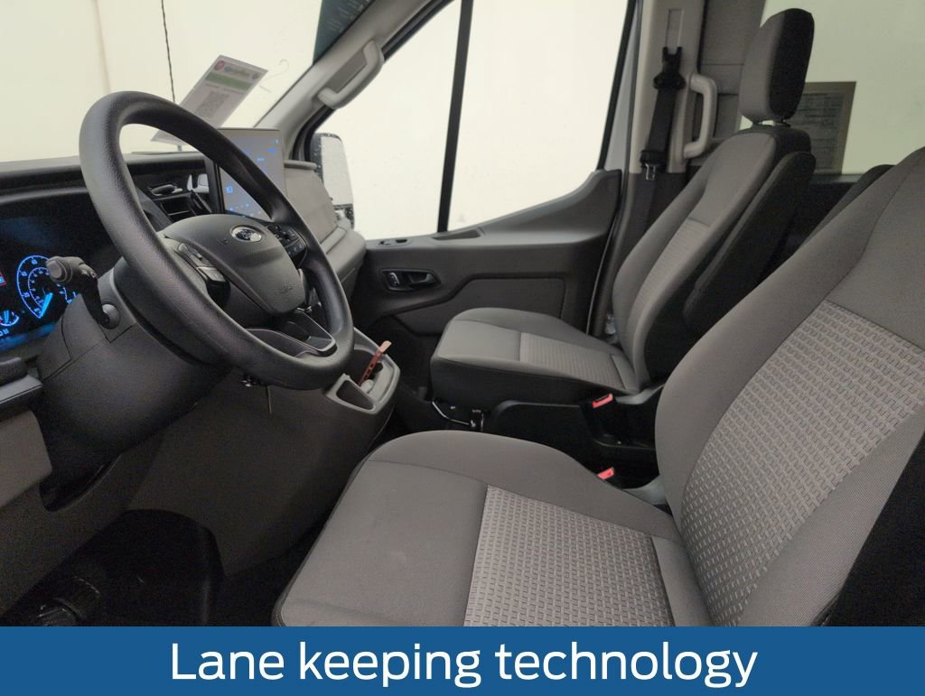 Certified 2025 Ford Transit 350 XLT image 5