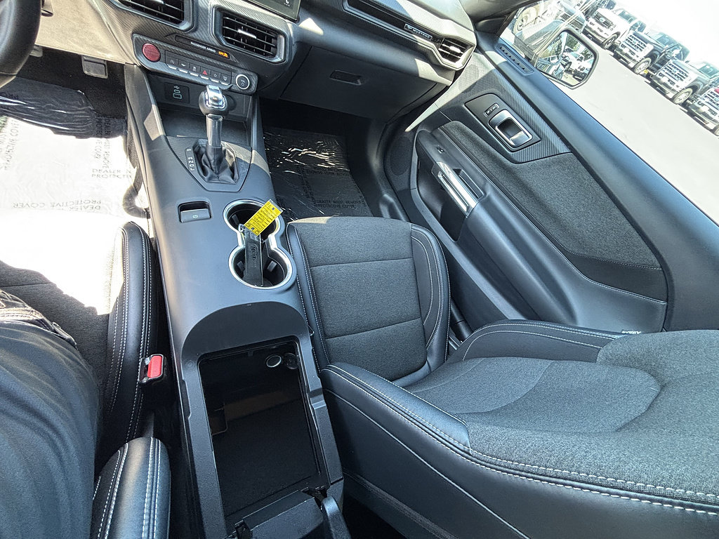 Certified 2024 Ford Mustang Coupe RWD image 23