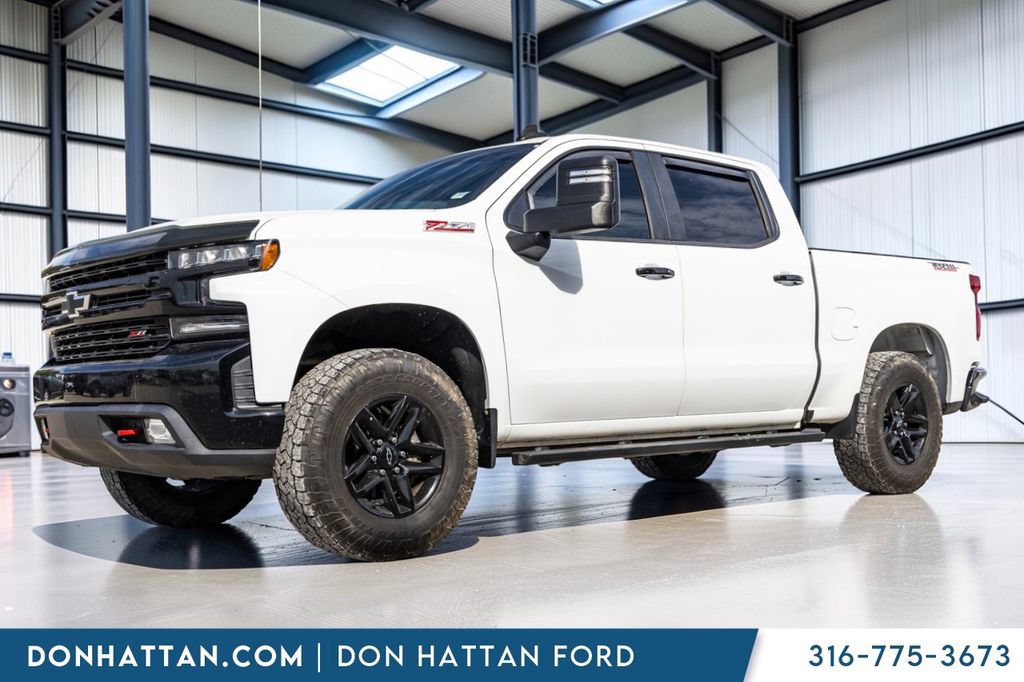 Used 2020 Chevrolet Silverado 1500 LT Trail Boss AWD/4WD image 2