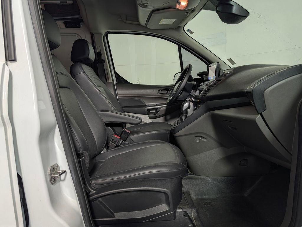 Certified 2022 Ford Transit Connect XL FWD image 10