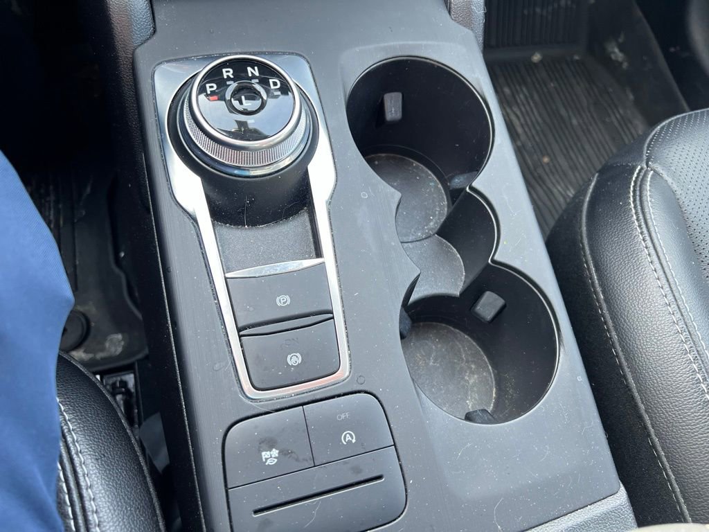 Certified 2022 Ford Escape SEL AWD/4WD image 18