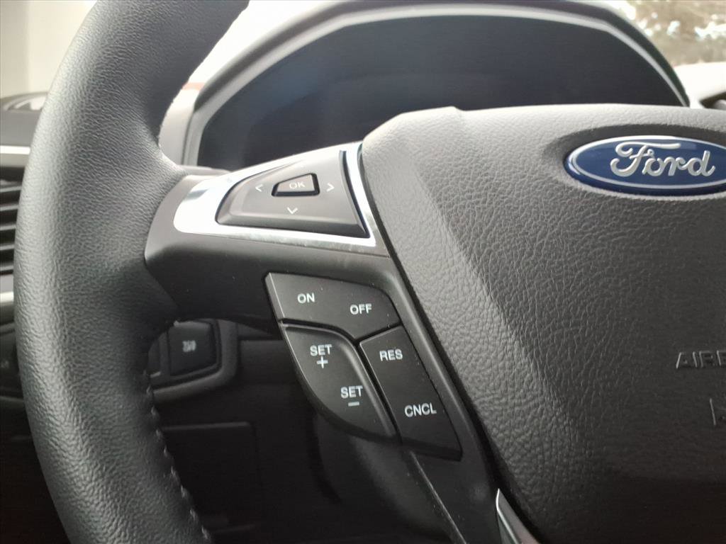 Certified 2022 Ford Edge SEL image 16