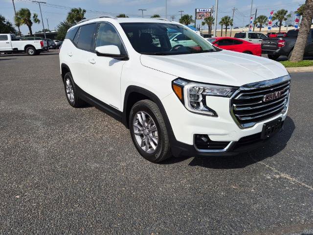 Used 2024 GMC Terrain SLT AWD/4WD image 8