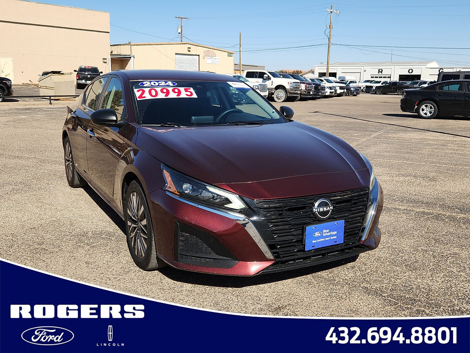 Used 2024 Nissan Altima 2.5 SV image 6