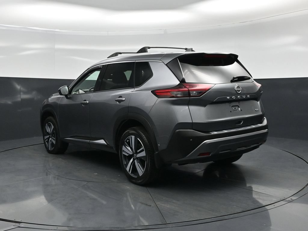 Used 2023 Nissan Rogue SL w/ SL Premium Package FWD image 7