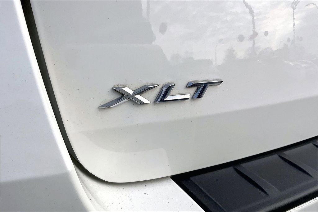 Certified 2023 Ford Explorer XLT w/ Equipment Group 202A image 28