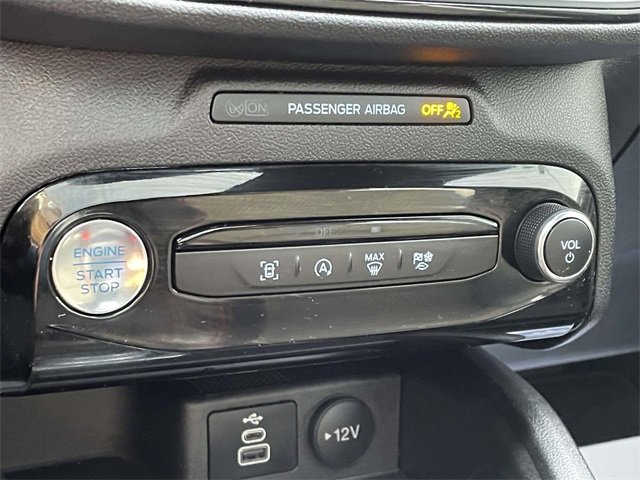 Certified 2025 Ford Escape ST-Line w/ Tech Pack #1 image 29