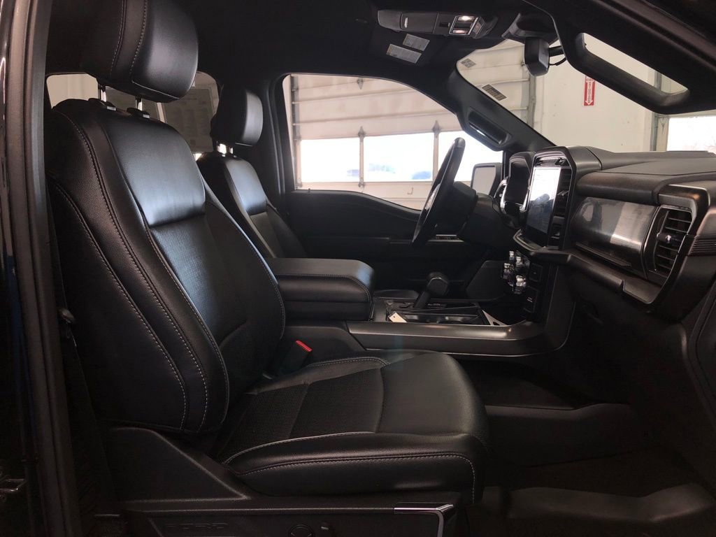 Certified 2024 Ford F150 Lariat w/ FX4 Off-Road Package image 32