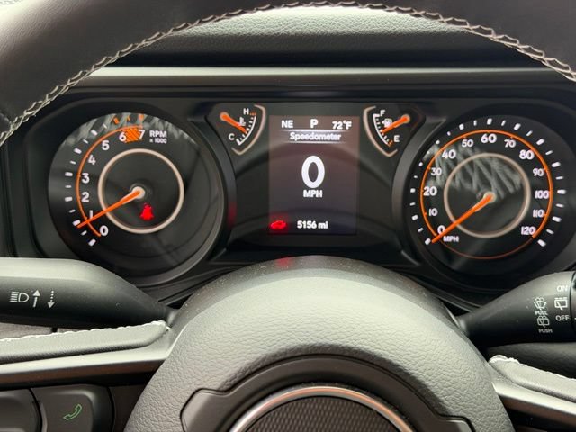 Used 2025 Jeep Wrangler Sport AWD/4WD image 10