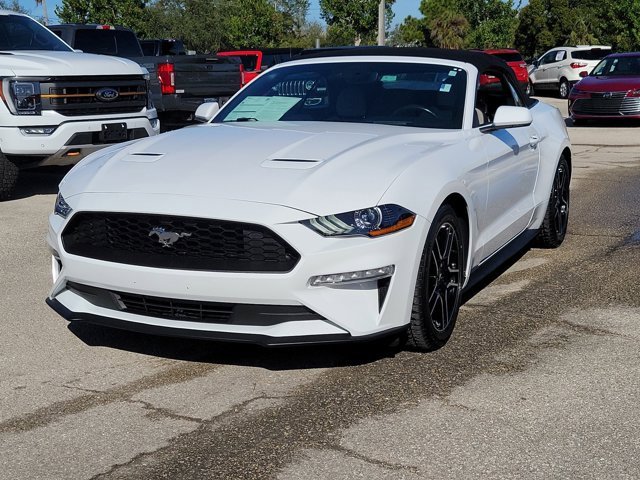 Certified 2019 Ford Mustang Convertible w/ Equipment Group 101A image 3