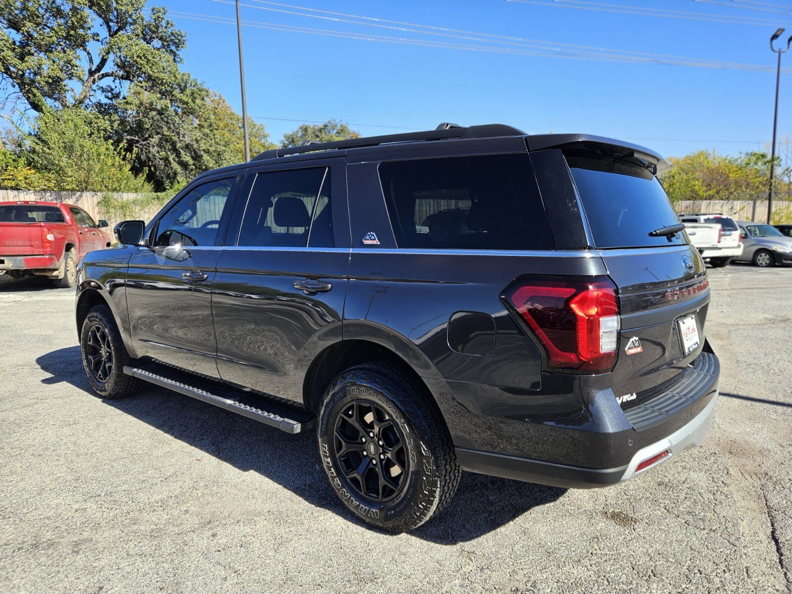 Certified 2024 Ford Expedition Timberline image 6