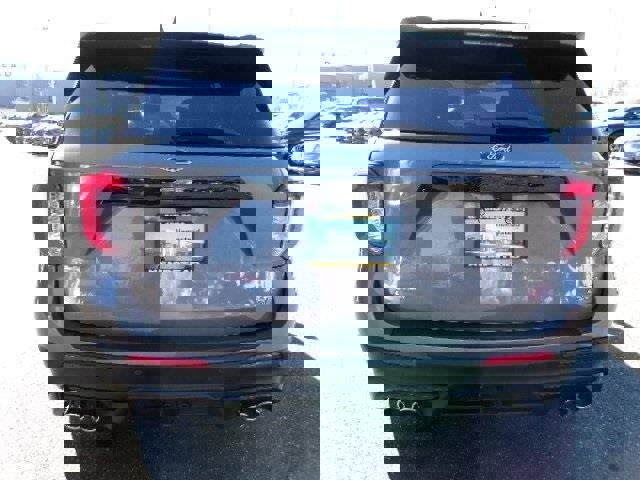 Certified 2023 Ford Explorer ST w/ Equipment Group 401A image 3