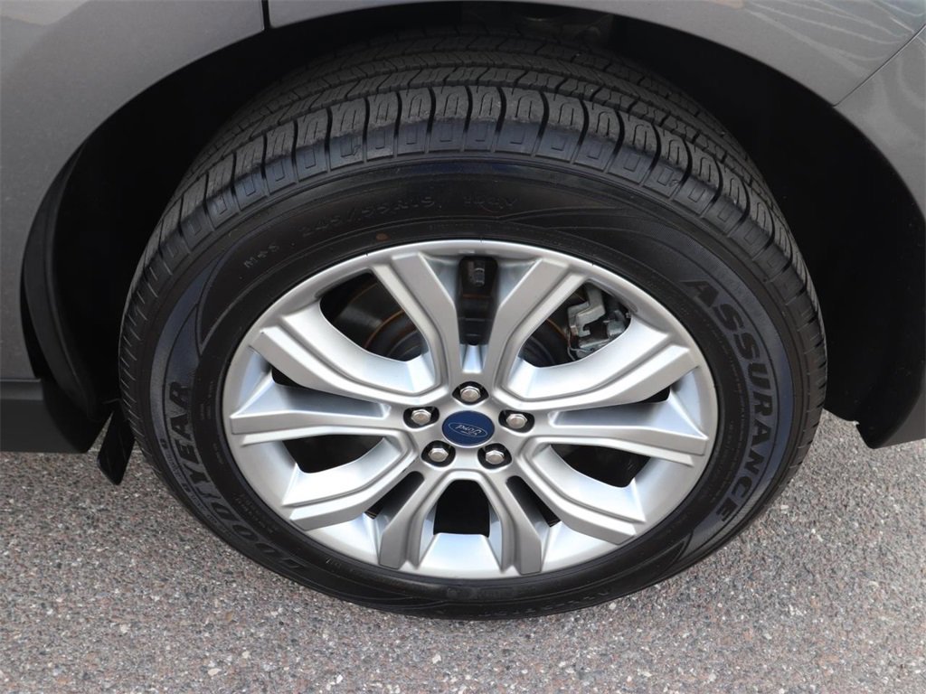 Certified 2022 Ford Edge Titanium image 21