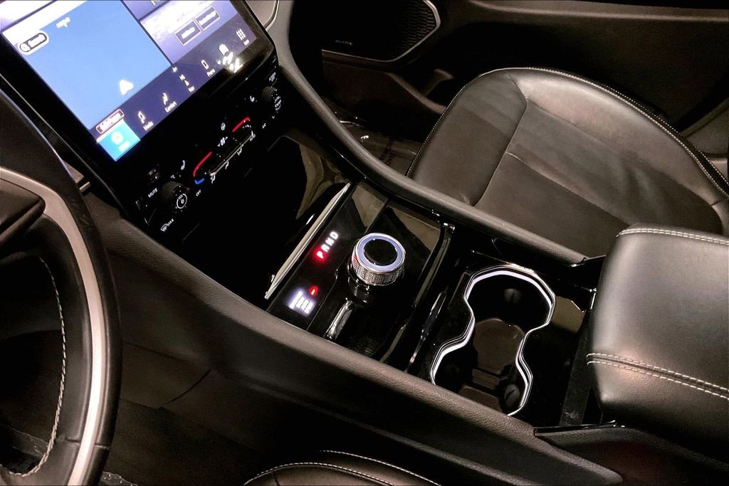 Used 2021 Jeep Grand Cherokee L Limited image 16