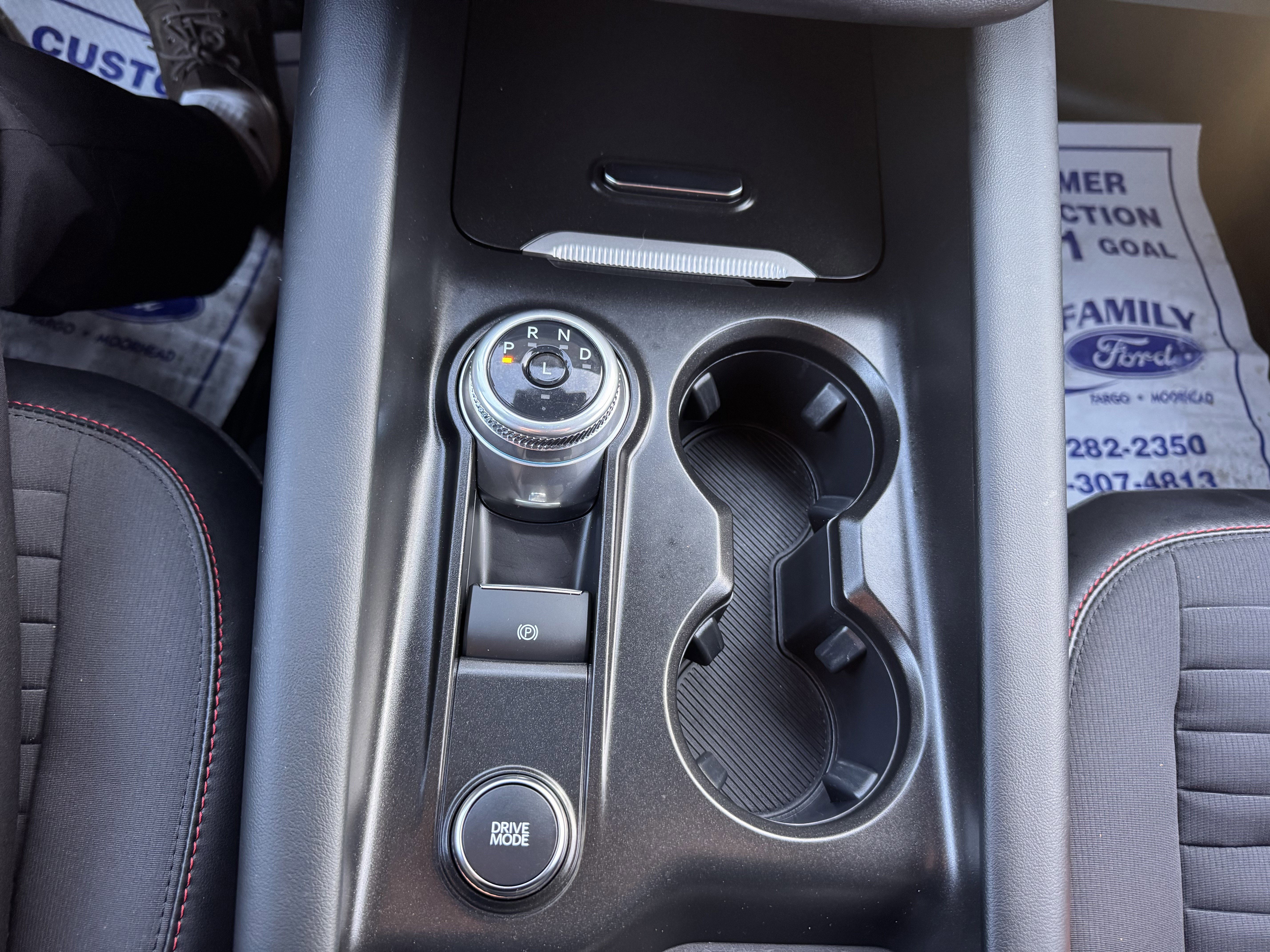 Certified 2025 Ford Explorer ST-Line image 17