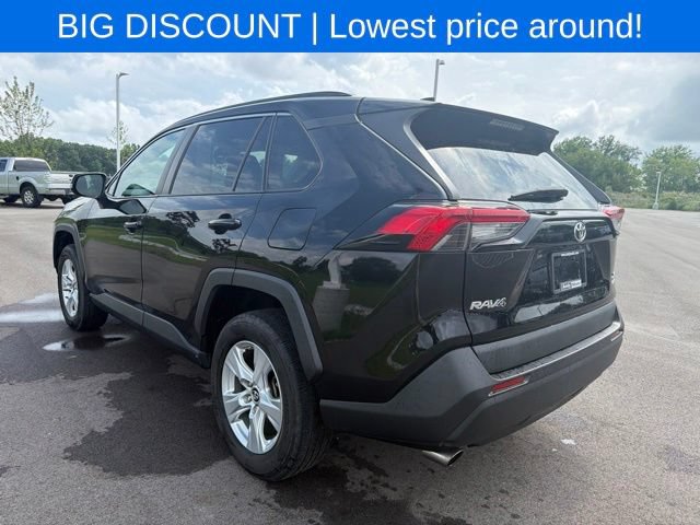 Used 2019 Toyota RAV4 XLE w/ Carpet Mat Package AWD/4WD image 14