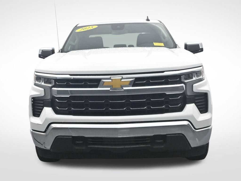 Used 2025 Chevrolet Silverado 1500 LT AWD/4WD image 2