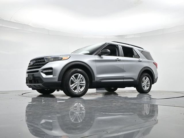 Certified 2023 Ford Explorer XLT w/ Equipment Group 202A image 36