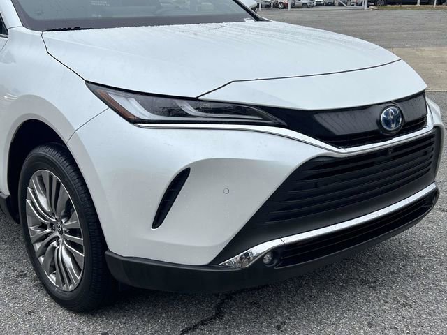 Used 2024 Toyota Venza Limited image 9