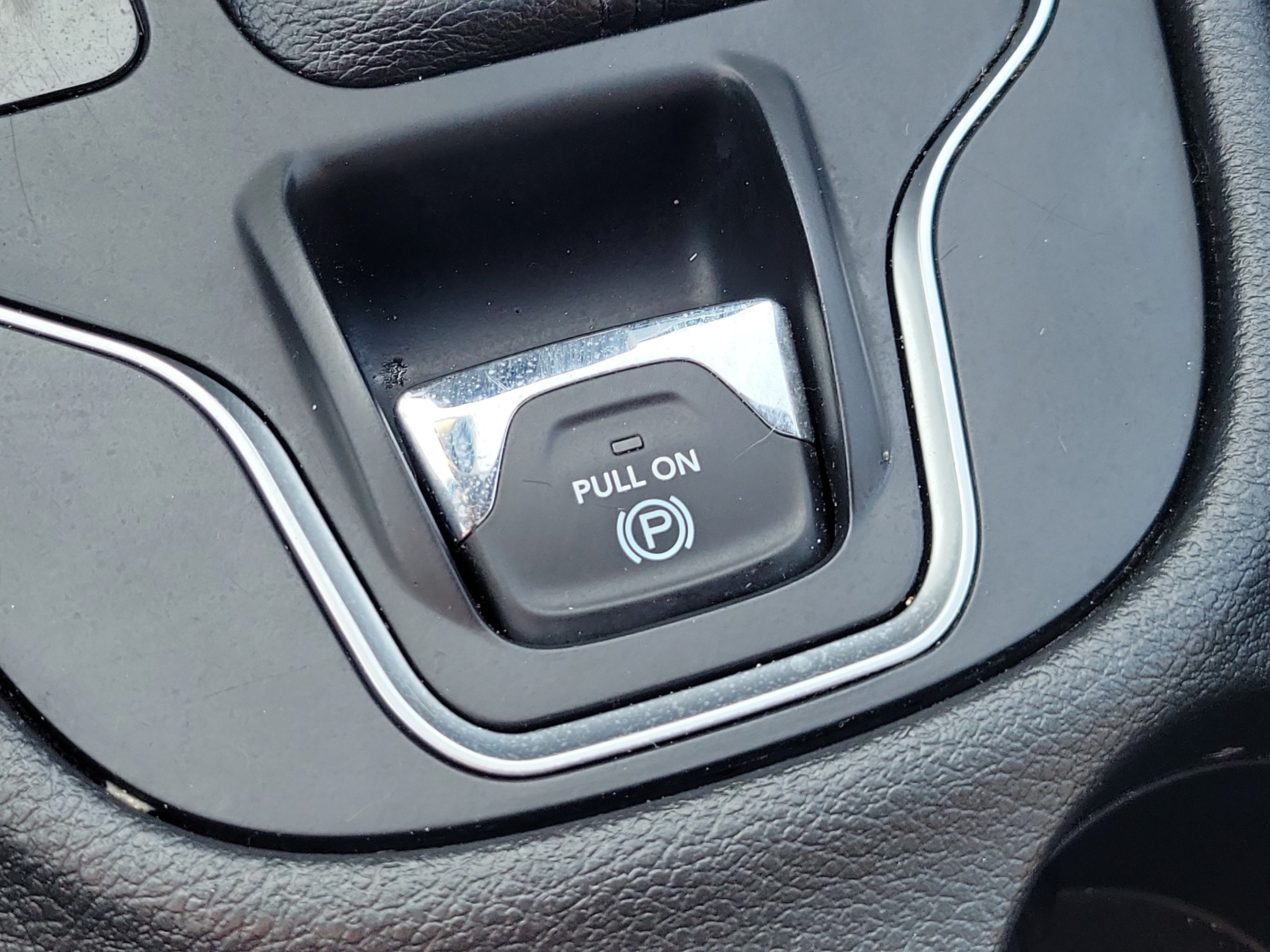 Used 2020 Jeep Cherokee High Altitude AWD/4WD image 35