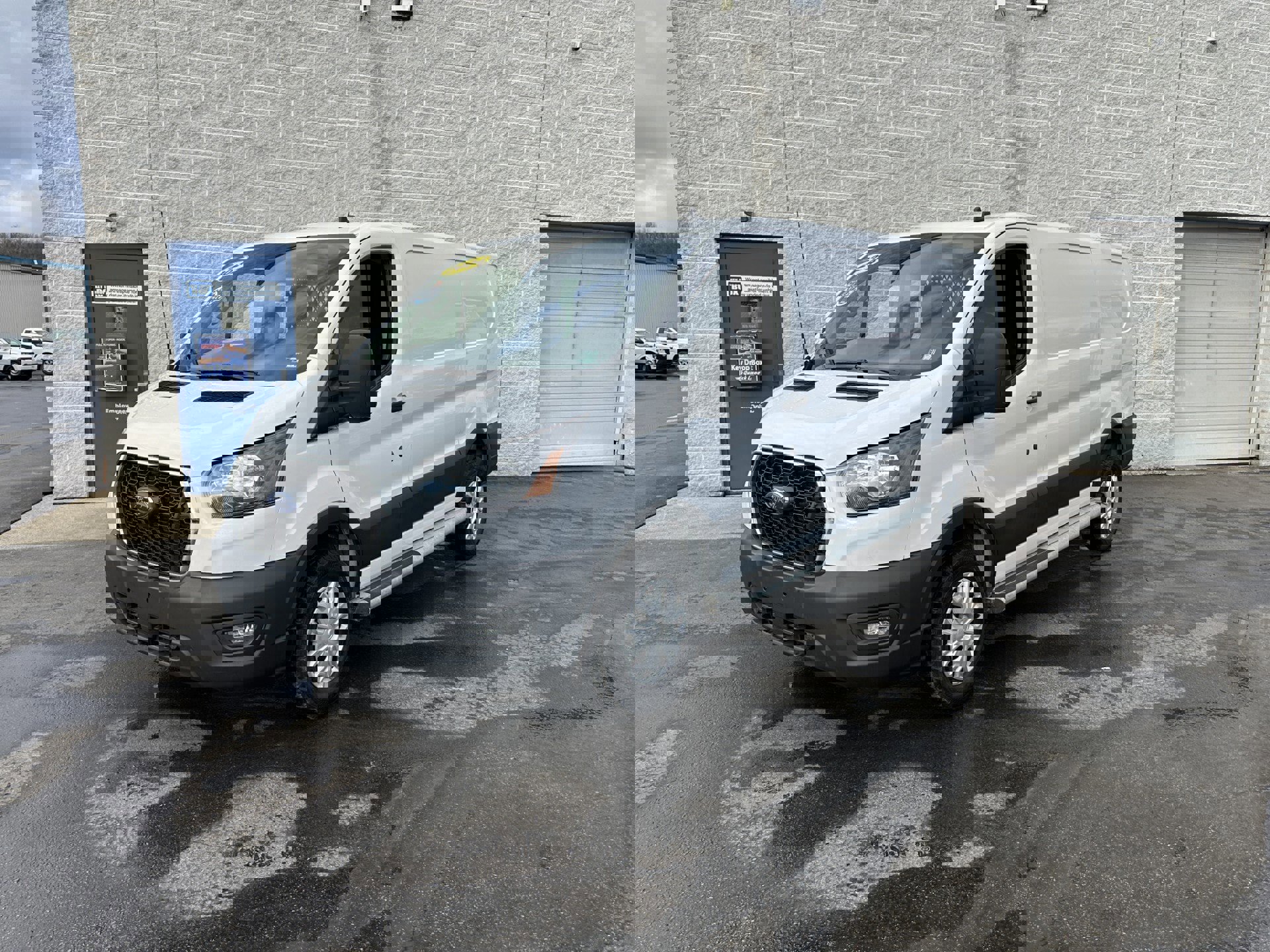 Certified 2024 Ford Transit 250 Low Roof w/ Exterior Upgrade Package image 2