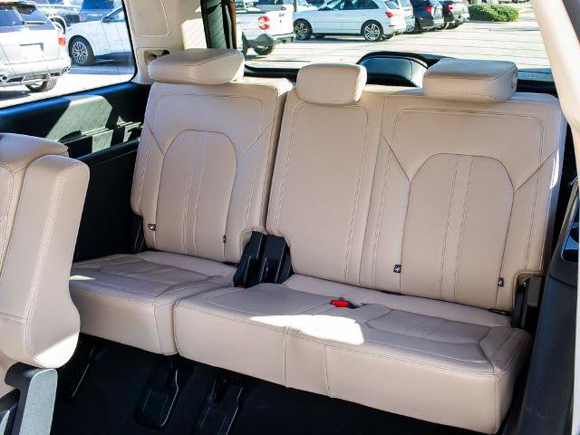 Certified 2024 Ford Expedition Limited image 17