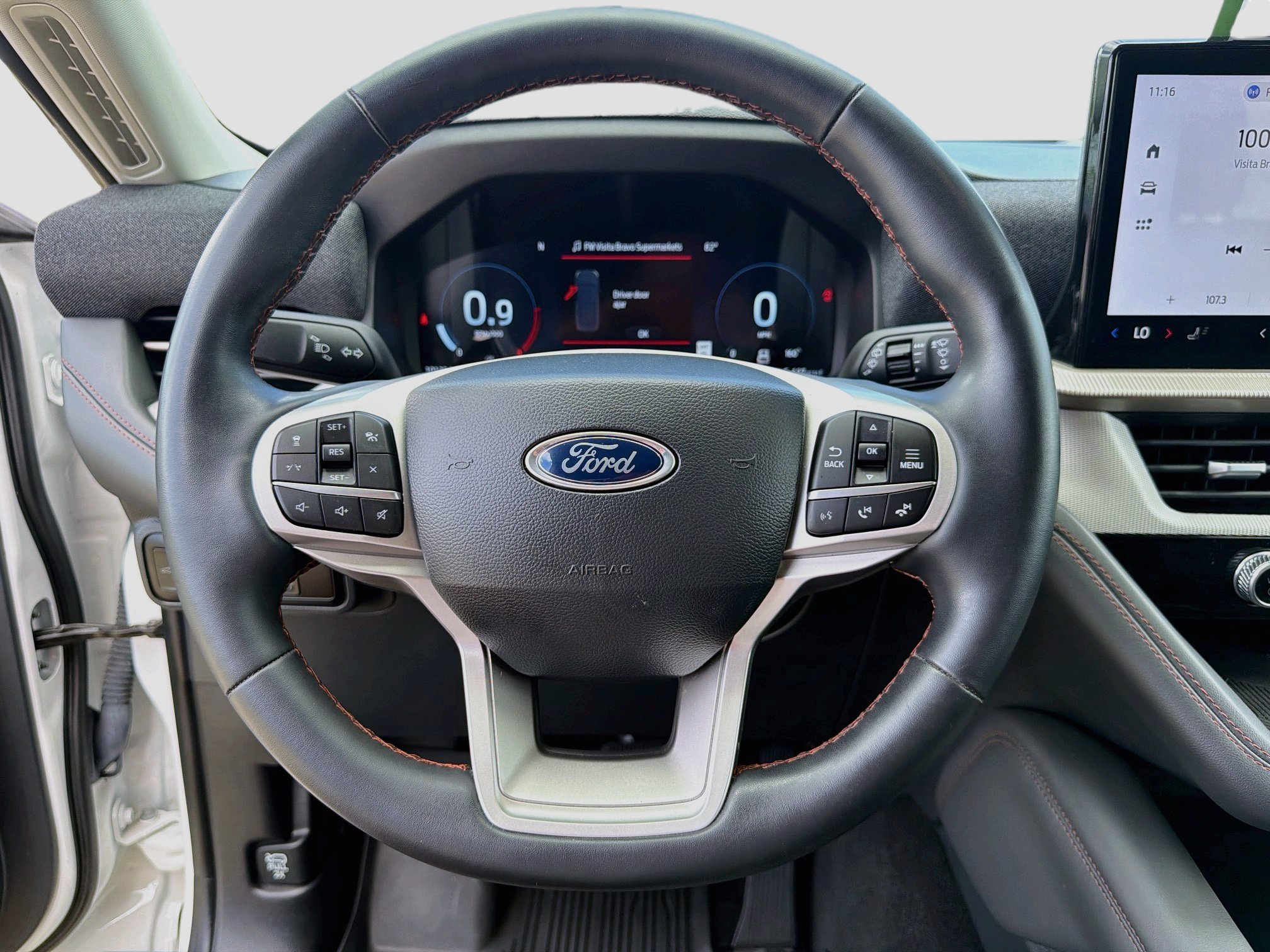 Certified 2025 Ford Explorer Active RWD image 11