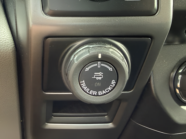 Certified 2018 Ford F150 XLT w/ Equipment Group 302A Luxury AWD/4WD image 19
