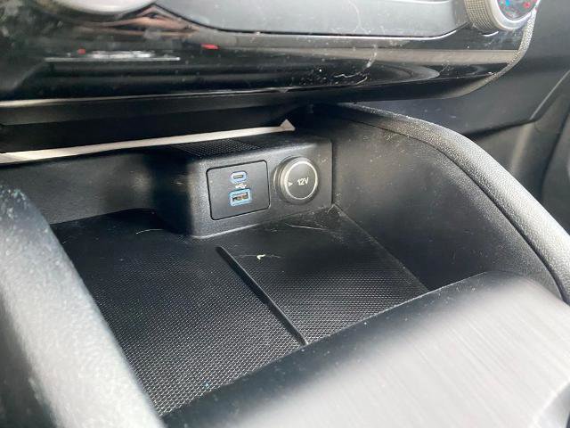 Certified 2021 Ford Escape SE image 23