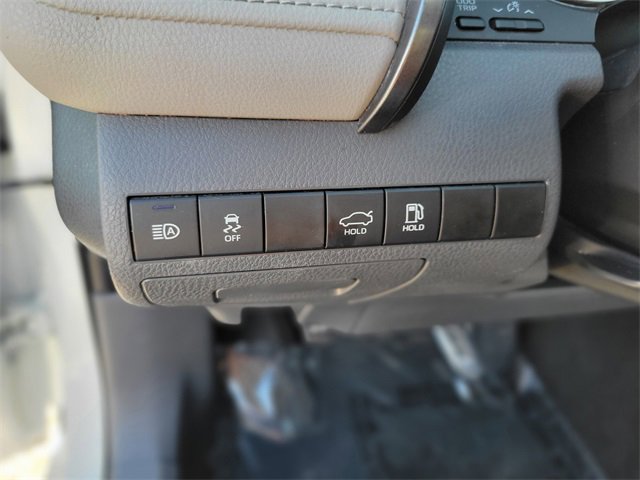 Used 2022 Toyota Camry LE image 21