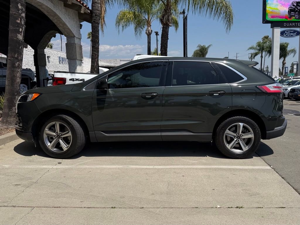 Certified 2024 Ford Edge SEL w/ Convenience Package AWD/4WD image 4