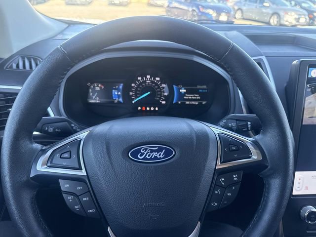 Certified 2024 Ford Edge Titanium image 34