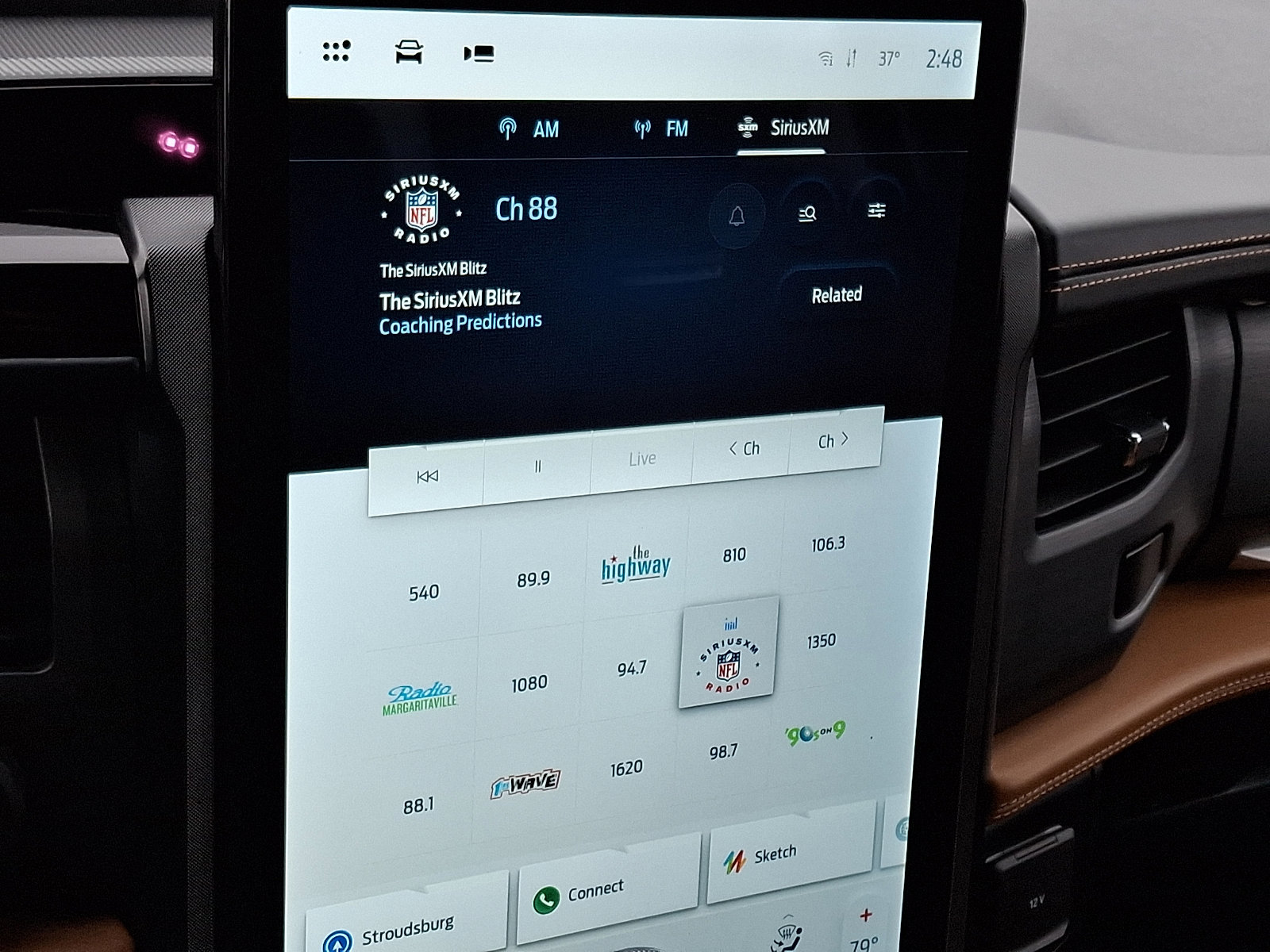 Certified 2023 Ford Expedition Platinum image 18